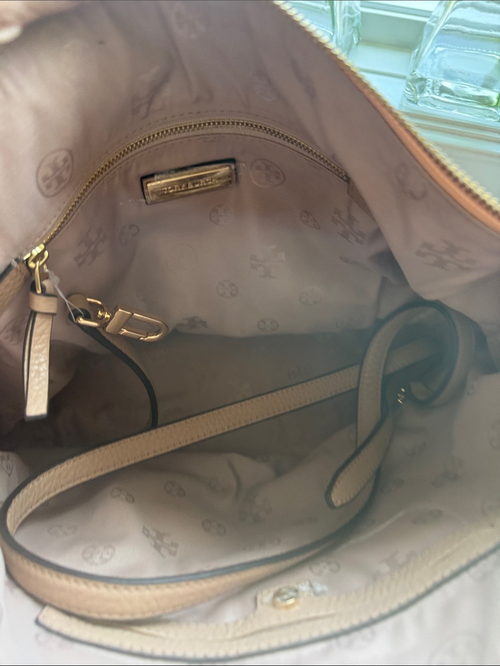 Tory Burch Blush Pink Pebbled Leather Tote with Braided Handles NWOT - Picture 3 of 5
